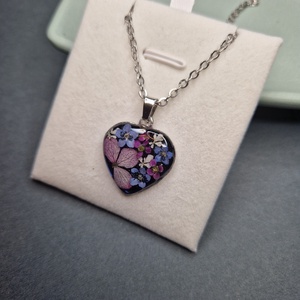 Nemesacél nyaklánc virágokkal - ékszer - nyaklánc - medálos nyaklánc - Meska.hu