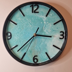 Epoxy óra fekete kerettel 25cm, Otthon & Életmód, Dekoráció, Fali és függő dekoráció, Falióra & óra, Mindenmás, MESKA