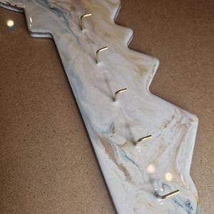 Kulcs alakú epoxy fali kulcstartó - otthon & életmód - dekoráció - fali és függő dekoráció - fali kulcstartó - Meska.hu Kulcs alakú epoxy fali kulcstartó - otthon & életmód - dekoráció - fali és függő dekoráció - fali kulcstartó - Meska.hu