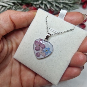 Nemesacél nyaklánc virágokkal - ékszer - nyaklánc - medálos nyaklánc - Meska.hu