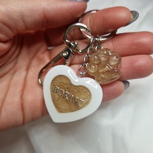 Emlékőrző kulcstartó kiskedvenced szőréből - Meska.hu