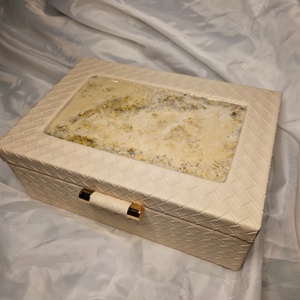 Ékszertartó doboz arany beige, Ékszer, Ékszertartó, Ékszerdoboz, Mindenmás, MESKA