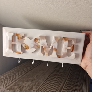 Home fa és epoxy fali kulcstartó - Meska.hu