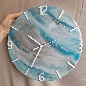 Türkiz epoxy óra ásványokkal - Meska.hu