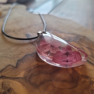 Epoxy medálos nyaklánc - ékszer - nyaklánc - medálos nyaklánc - Meska.hu