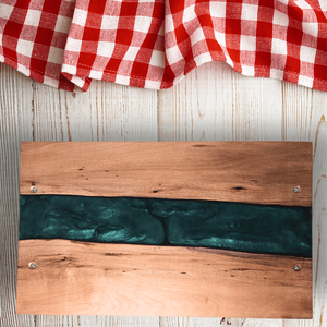 Prémium diófa  tálaló - zöld - otthon & életmód - konyhafelszerelés, tálalás - sütés, főzés - vágódeszka - Meska.hu Prémium diófa  tálaló - zöld - otthon & életmód - konyhafelszerelés, tálalás - sütés, főzés - vágódeszka - Meska.hu