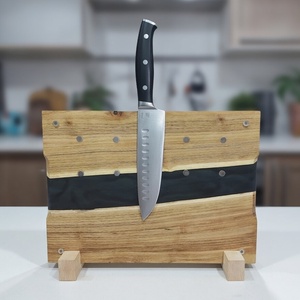 Akácfa mágneses késtartó / tálaló / vágódeszka - fekete - otthon & életmód - konyhafelszerelés, tálalás - sütés, főzés - vágódeszka - Meska.hu