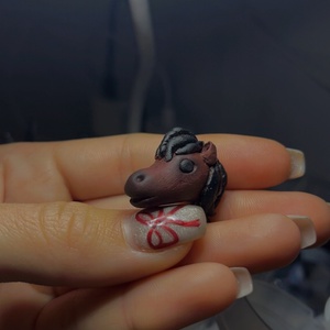 Egyedi lófej kulcstartó, Táska & Tok, Kulcstartó & Táskadísz, Kulcstartó, Gyurma, MESKA