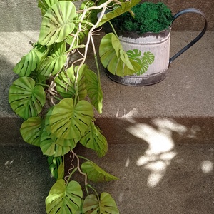 Monstera kancsóban műnövény dekoráció , Otthon & Életmód, Dekoráció, Virágdísz és tartó, Csokor & Virágdísz, Virágkötés, MESKA