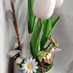 Húsvéti tulipános asztaldísz nyuszival tavaszi dekoráció - otthon & életmód - dekoráció - asztal és polc dekoráció - asztaldísz - Meska.hu