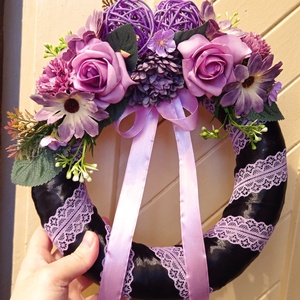 Selyemvirágos koszorú 25 cm - lila - otthon & életmód - vallás - temetkezési tárgy - Meska.hu