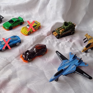 Ballagási rózsadoboz fiúknak járművel - otthon & életmód - virágdekoráció - virágok - virágbox - Meska.hu