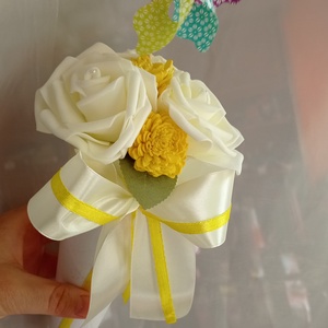 Ballagási tölcsér csokor színes szélforgóval - otthon & életmód - virágdekoráció - virágok - virágcsokor - Meska.hu