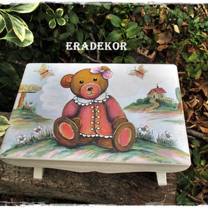Keresztelőre ajándék kislányoknak - otthon & életmód - babaszoba, gyerekszoba - gyerek szék, sámli - Meska.hu
