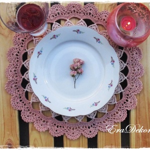 Mandala tányéralátét az asztalon, Otthon & Lakás, Konyhafelszerelés, tálalás, Tálalás, Tányér- és poháralátét, Horgolás, Meska