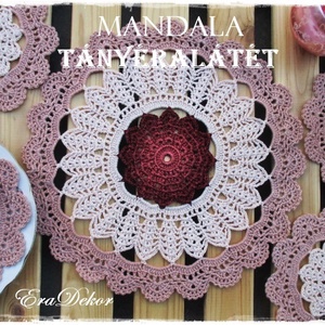 Mandala tányéralátét az asztalon - Meska.hu