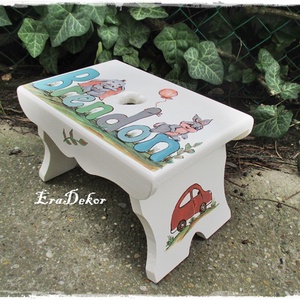 Névre szóló ajándék  keresztelőre , babalátogatásra kisfiúnak - otthon & életmód - babaszoba, gyerekszoba - gyerek szék, sámli - Meska.hu