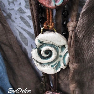 Rusztikus fehér, virág nyaklánc, Ékszer, Nyaklánc, Medálos nyaklánc, Festett tárgyak, MESKA