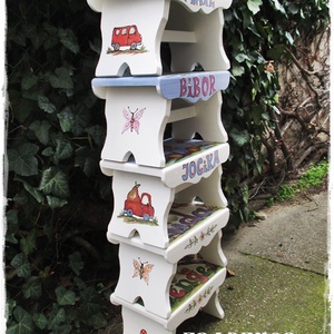 A fagyis kisfiú meséje, sámli a neveddel - otthon & életmód - babaszoba, gyerekszoba - gyerek asztal székkel - Meska.hu