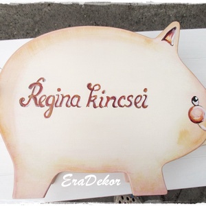 Egy kislány malackája  - játék & sport - keresztelőajándékok - Meska.hu