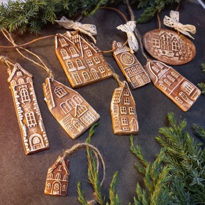 Rusztikus házak karácsonyfadíszek 8 db/szett - karácsony - karácsonyi lakásdekoráció - karácsonyfadíszek - Meska.hu