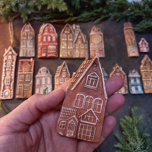 Rusztikus házak karácsonyfadíszek 16 db/szett - karácsony - karácsonyi lakásdekoráció - karácsonyfadíszek - Meska.hu