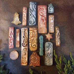 Rusztikus ornamentika - karácsonyfadíszek 16 db/szett - karácsony - karácsonyi lakásdekoráció - karácsonyfadíszek - Meska.hu