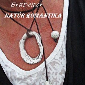 Ezüstös  bronzos árnyalat  - ékszer - nyaklánc - medálos nyaklánc - Meska.hu