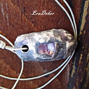 Ezüstös bronz, rózsaszín kővel  - ékszer - nyaklánc - medálos nyaklánc - Meska.hu