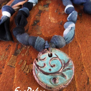 Türkiz csiga nyaklánc - ékszer - nyaklánc - hosszú nyaklánc - Meska.hu