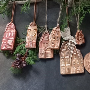 Rusztikus házak karácsonyfadíszek 8 db/szett, Karácsony, Karácsonyi lakásdekoráció, Karácsonyfadíszek, Festett tárgyak, MESKA