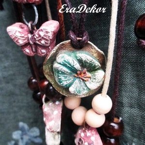 Virágom nyaklánc és lepke - ékszer - nyaklánc - medálos nyaklánc - Meska.hu