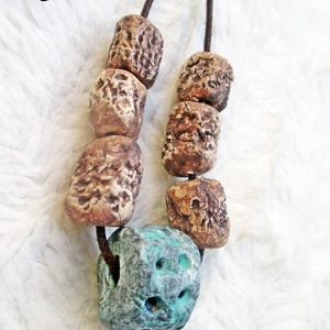 Rusztikus, egy kis türkizzel - ékszer - nyaklánc - medálos nyaklánc - Meska.hu