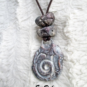 Szürkés ezüst nyaklánc - ékszer - nyaklánc - medálos nyaklánc - Meska.hu