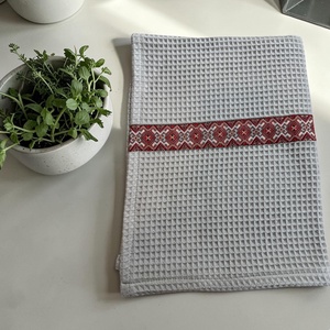 Hagyományőrző mintás darázsanyag konyharuha � 60x40 cm - Meska.hu