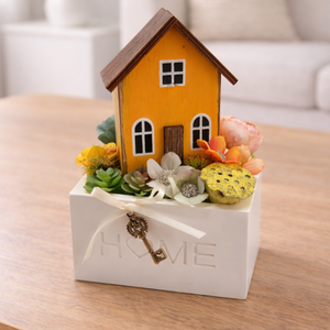 Narancs kulcsos ház asztaldísz  - Meska.hu