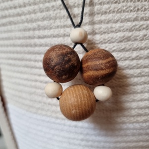 Fa gyöngy nyaklánc, Ékszer, Nyaklánc, Medálos nyaklánc, Ékszerkészítés, Famegmunkálás, MESKA