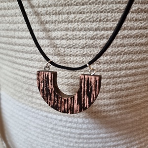 Félkör alakú fa medál rose gold színnel - ékszer - nyaklánc - medálos nyaklánc - Meska.hu