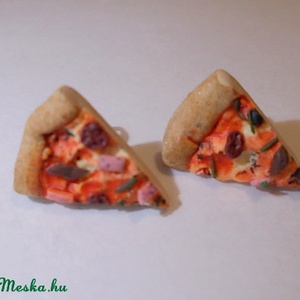 Pepperónis pizza fülbevaló -  - Meska.hu