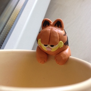 Garfield pohárjelölő / teafiltertartó - Meska.hu