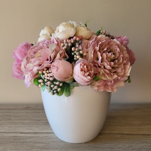 Lágy rózsaszín selyemvirágok - otthon & életmód - dekoráció - asztal és polc dekoráció - asztaldísz - Meska.hu