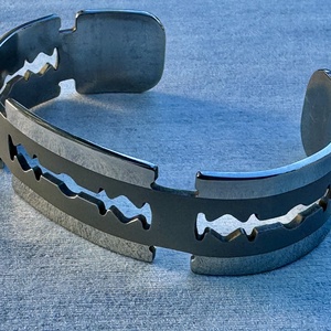 Férfi nemesacél karkötő - open cuff - ékszer - karkötő - széles karkötő - Meska.hu