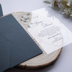 Plexi  esküvői meghívó sötét zöld borítékkal, akril meghívó, virágos meghívó, átlátszó meghívó - esküvő - meghívó & kártya - meghívó - Meska.hu