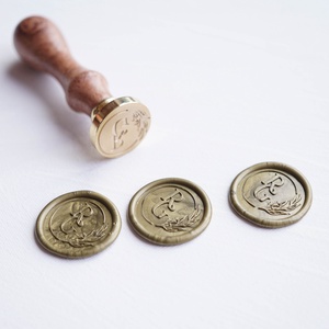 Monogramos pecsétnyomó, Egyedi pecsétnyomó, Leveles pecsétnyomó, egyedi pecsét - esküvő - meghívó & kártya - meghívó - Meska.hu