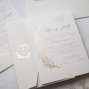 Elegáns esküvői meghívó, aranyozott mintával,  krémszínű borítékkal. - esküvő - meghívó & kártya - meghívó - Meska.hu