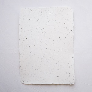 Menta leveles merített papír, menta levél darabkákkal, A4 es méret vastagabb kb 180 g/m2 - kellékek & szerszámok - papír - egyéb papír - Meska.hu