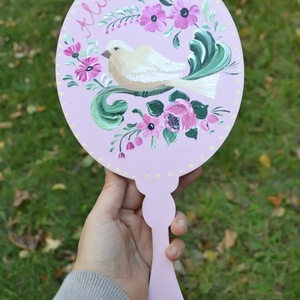 Fából készült, kézzel festett, névre szóló kézitükör, 33x15 cm - otthon & életmód - dekoráció - tükör - Meska.hu