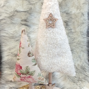 Textilből készült karácsonyi dekoráció  kézzel készített fenyőfa - 2., Karácsony, Karácsonyi lakásdekoráció, Karácsonyi lakásdíszek, Varrás, MESKA