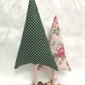 Textilből készült karácsonyi dekoráció  kézzel készített fenyőfa - 6. - karácsony - karácsonyi lakásdekoráció - karácsonyi lakásdíszek - Meska.hu