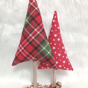 Textilből készült karácsonyi dekoráció  kézzel készített fenyőfa - 7. - karácsony - karácsonyi lakásdekoráció - karácsonyi lakásdíszek - Meska.hu